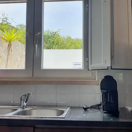 Dom wakacyjny Tradicional Lagoa De Obidos Com Piscina