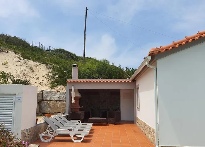 Tradicional Lagoa De Obidos Com Piscina *